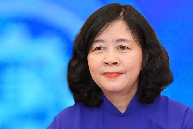 Đồng chí Bùi Thị Minh Hoài.