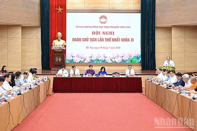 Toàn cảnh Hội nghị.