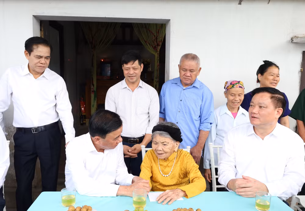 tham-me-vnah.jpg