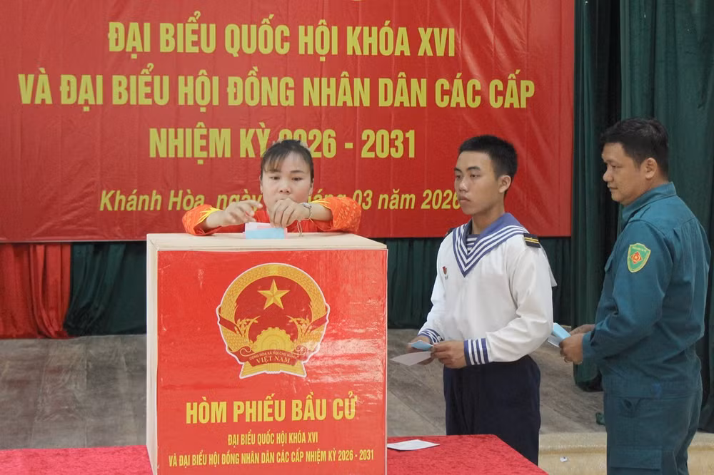 truong-sa-bau-cu-4.jpg