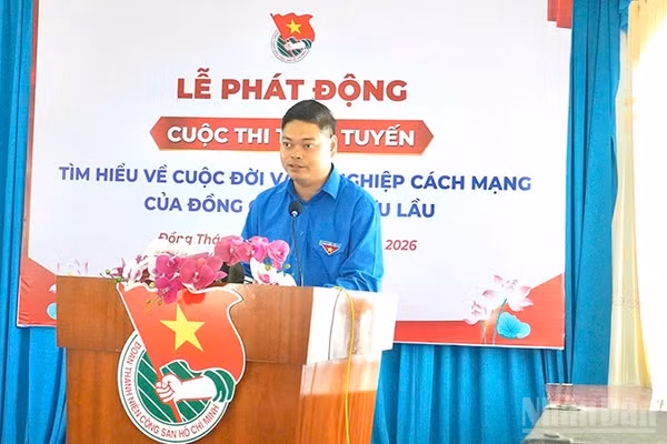 Đồng chí Lê Hoàng Quyết, Bí thư Tỉnh đoàn Đồng Tháp, Trưởng Ban tổ chức cuộc thi phát biểu tại lễ phát động. (Ảnh: HỮU NGHĨA)