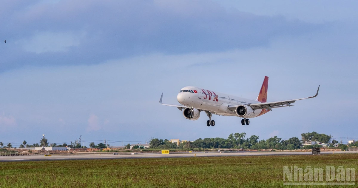 Phú Quốc lập “kỷ lục” hoàn thành đường băng chuẩn ICAO trong 8 tháng