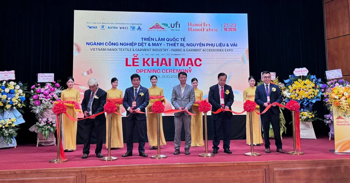 Khai mạc triển lãm quốc tế ngành công nghiệp dệt may tại Hà Nội