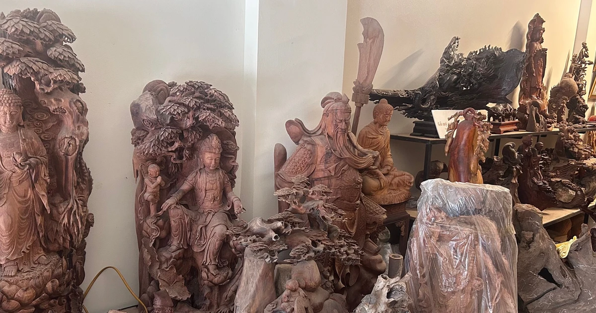 Làng nghề chạm khắc gỗ mỹ nghệ Thiết Úng chuyển mình trên không gian số
