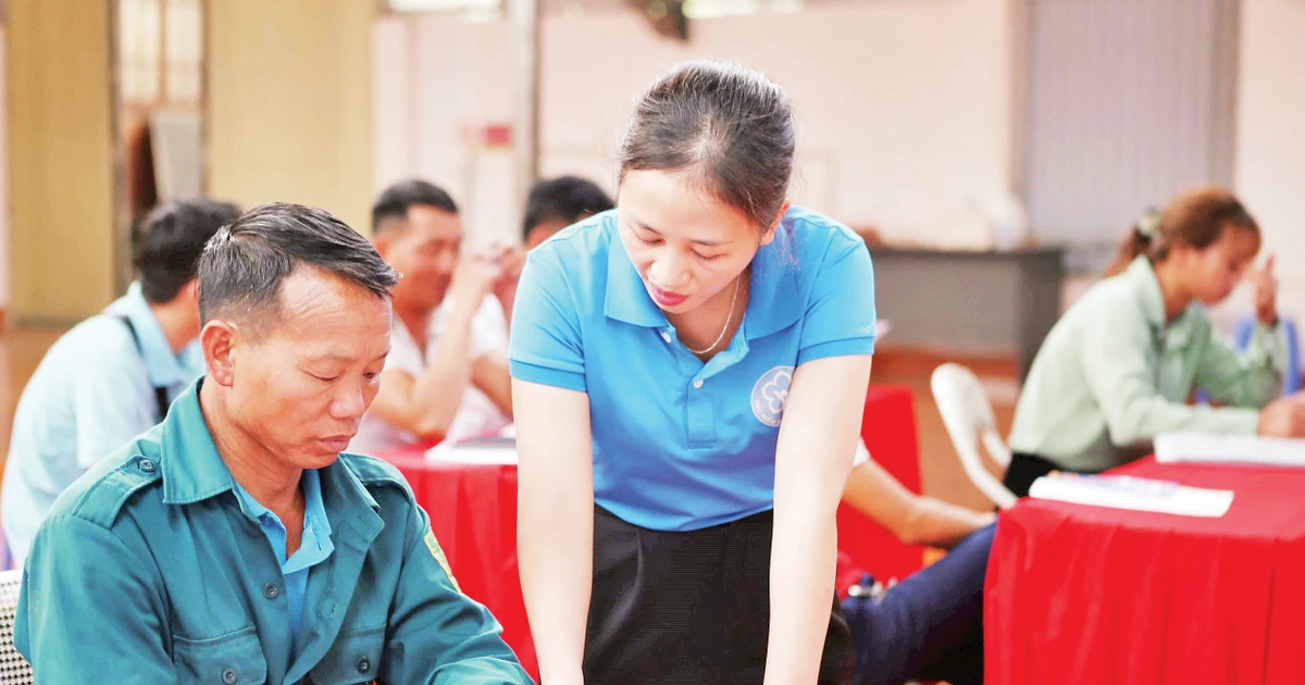 Đưa chính sách an sinh đến từng người dân