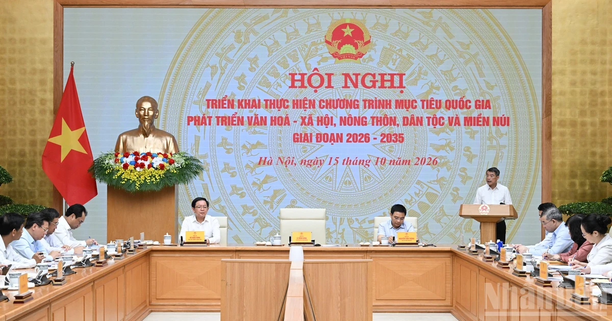 [Ảnh] Thủ tướng chủ trì Hội nghị triển khai Chương trình mục tiêu quốc ...