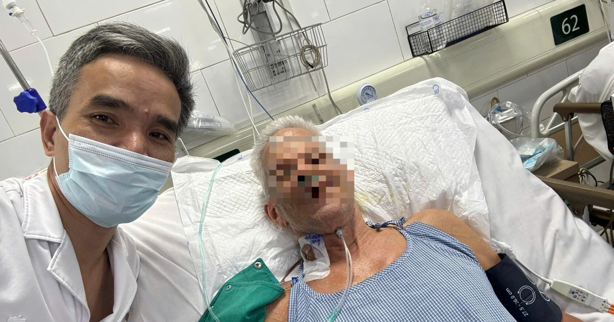 Người đàn ông Mỹ 73 tuổi hôn mê sâu, suy đa tạng sau hơn một giờ xông hơi