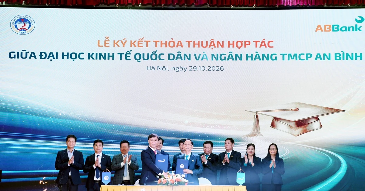Hợp tác nhà trường và doanh nghiệp, gắn kết đào tạo với thực tiễn, nghiên cứu với ứng dụng