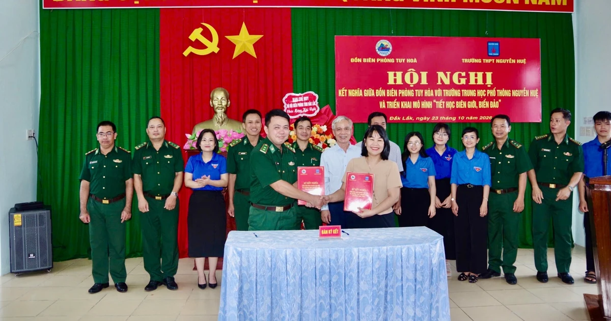 Các đồn Biên phòng ở Đắk Lắk kết nghĩa, hỗ trợ các trường học ở khu vực biên giới