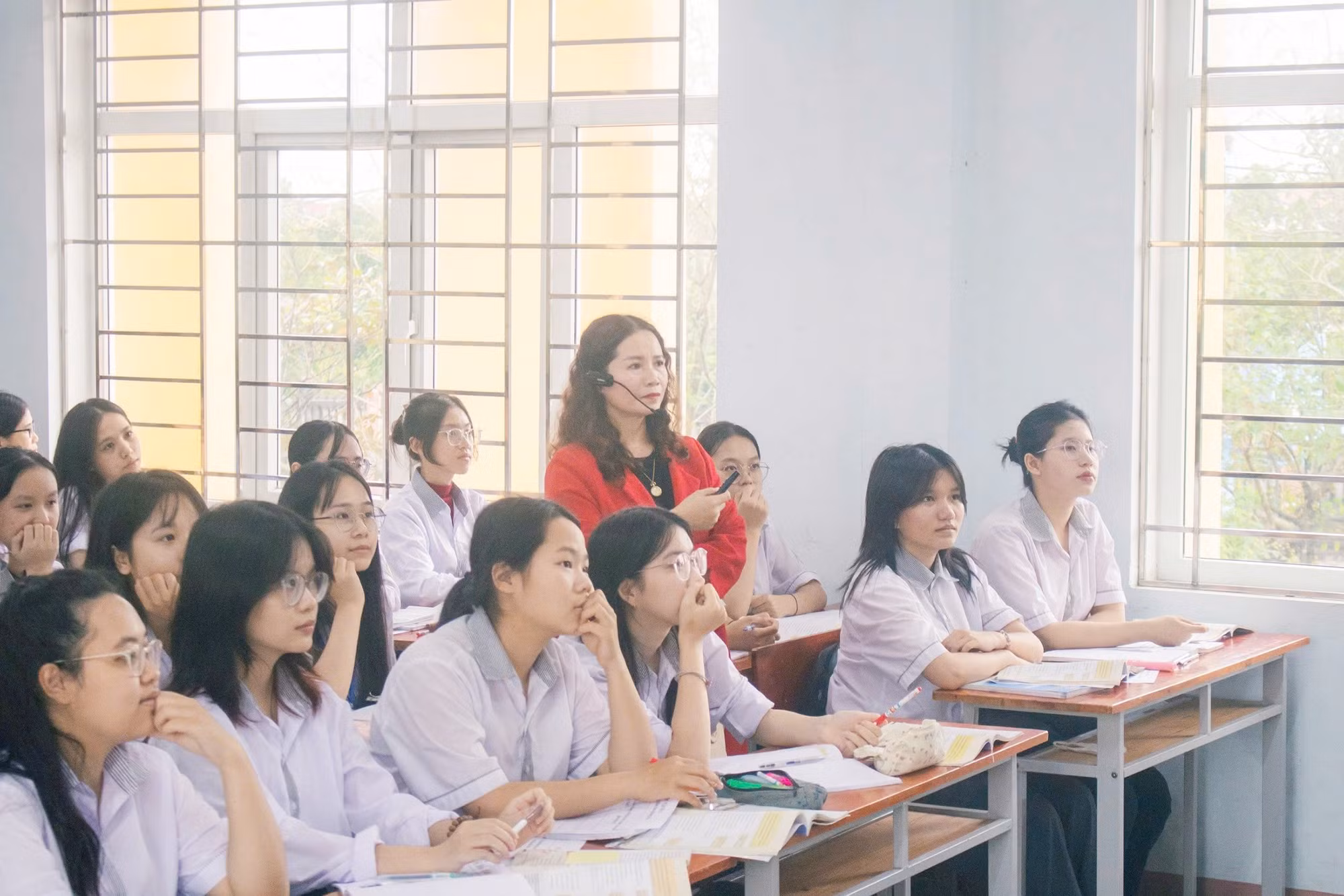 chuyen-8.jpg