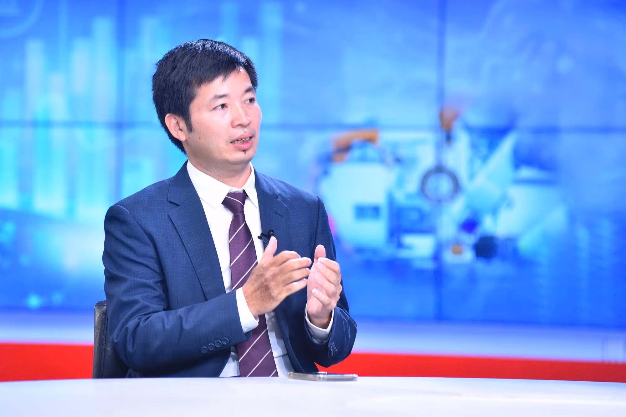 ong-nguyen-quang-huy.jpg