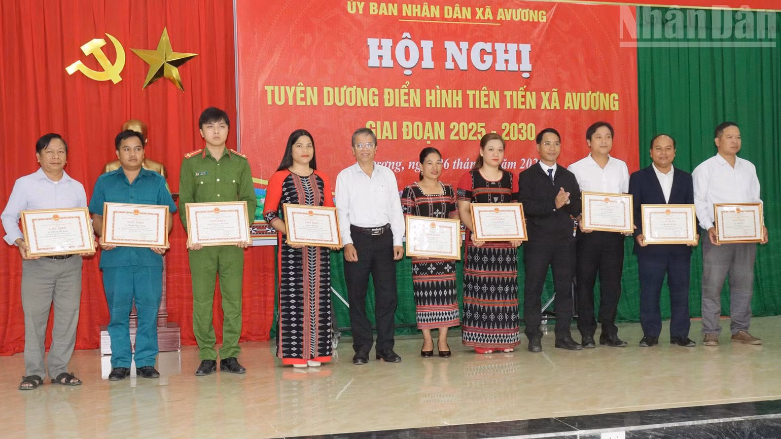 ndo_tr_33.jpg