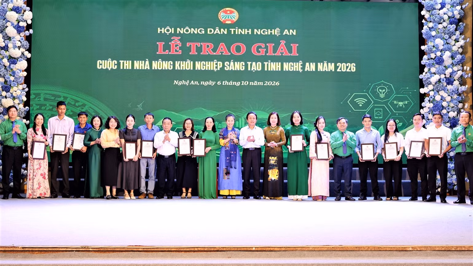6-giai-9847.jpg