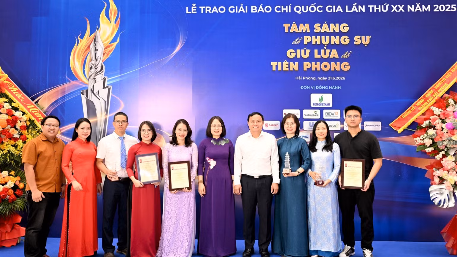 bna-doan-358a987f5a298311d420d9afbf98a080-7569.jpg