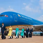 Dịch vụ vận tải hàng không Vietnam Airlines