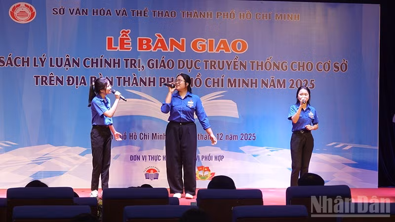 ndo_br_z7379599617534-065c3305d5f262187ded10bc19b1c4fe.jpg