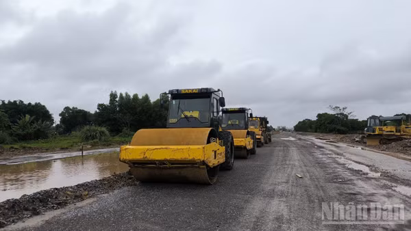 Một dự án đầu tư công tỉnh Thanh Hóa đang vào giai đoạn hoàn thiện. (ẢNH: KHÁNH GIANG)