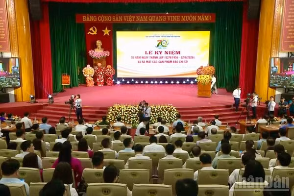 Báo và Phát thanh, Truyền hình Thái Nguyên kỷ niệm 70 năm Ngày thành lập. (Ảnh: THẾ BÌNH)