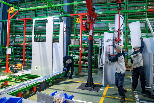 Sản xuất công nghiệp trong tháng 8 năm 2026 tiếp tục tăng trưởng mạnh so với cùng kỳ năm trước. (Ảnh minh họa: THÀNH ĐẠT)