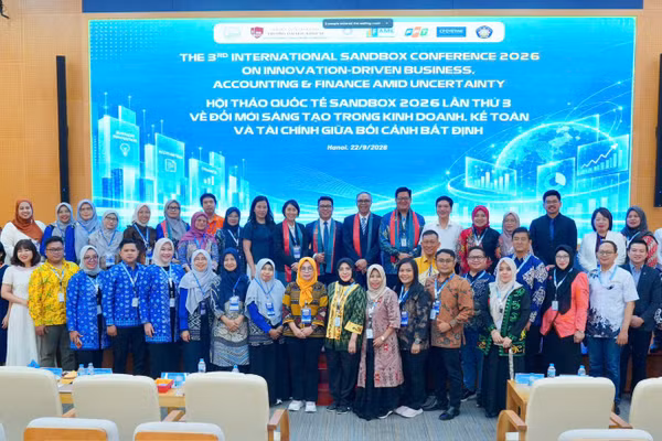 Hội thảo quốc tế SANDBOX 2026 lần thứ ba với nội dung: “Đổi mới sáng tạo trong Kinh doanh, Kế toán và Tài chính trong bối cảnh bất định”.
