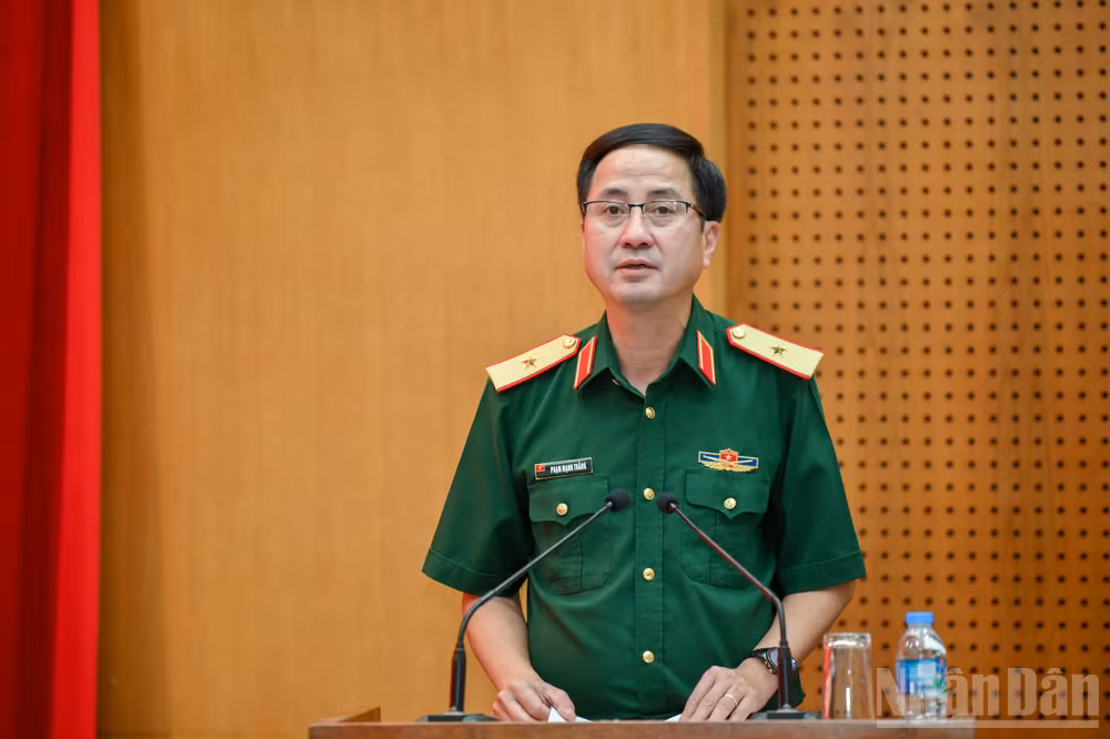ndo_br_cuc-gin-giu-hoa-binh-12.jpg