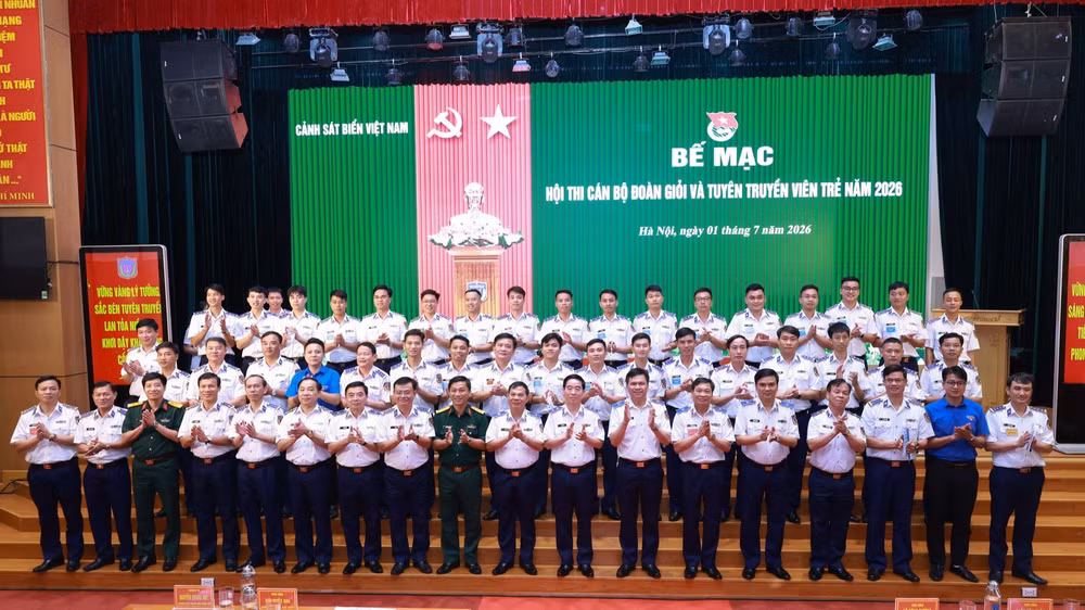 Các đại biểu tại lễ bế mạc.
