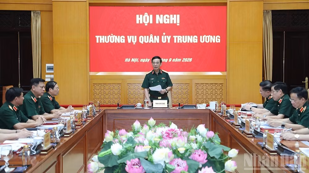 Đại tướng Phan Văn Giang chủ trì hội nghị.