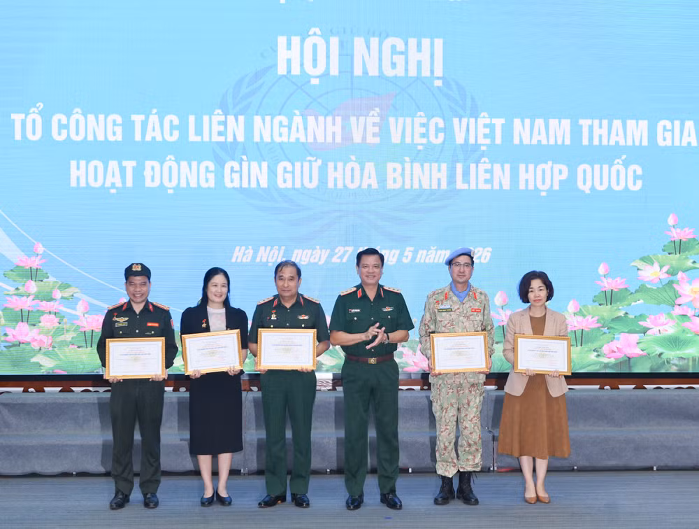 gin-giu-hoa-binh-5.jpg