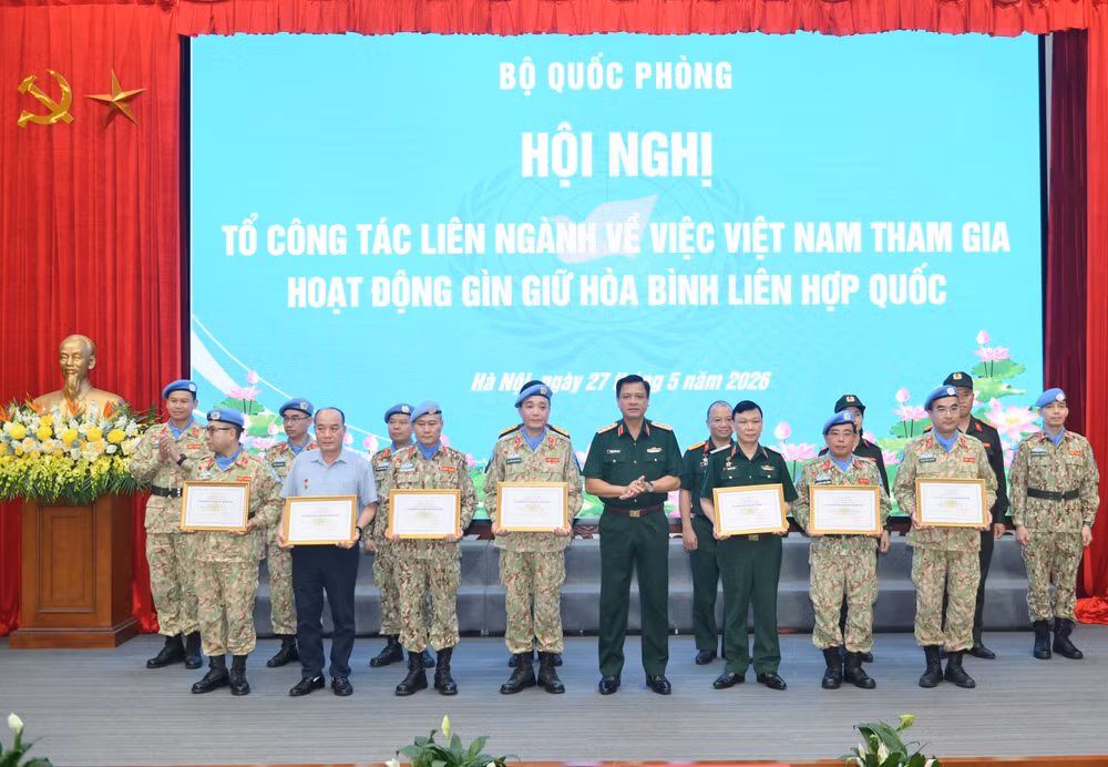 gin-giu-hoa-binh-4.jpg