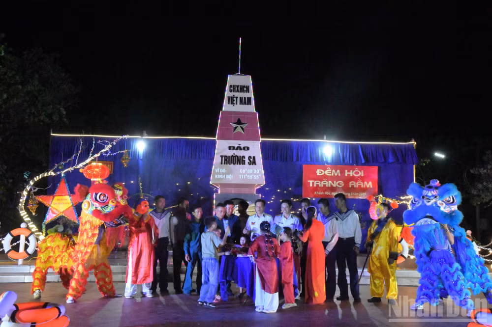 ndo_br_13200.jpg