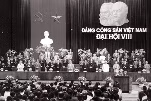 Gallery - Những chặng đường vẻ vang của Đảng - image 3