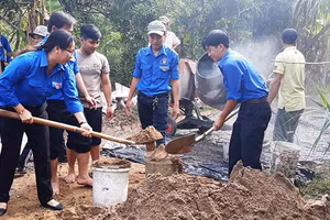 Gallery - Thực hiện Nghị quyết TƯ 4 - image 2