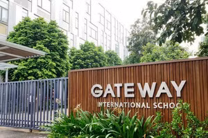 Khởi tố cô giáo chủ nhiệm vụ cháu bé trường Gateway tử vong