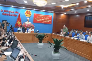 Gallery - Sự cố ô nhiễm nguồn nước sạch sông Đà - image 8