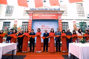 Gallery - Kỷ niệm 90 năm ngày thành lập Đảng - image 10