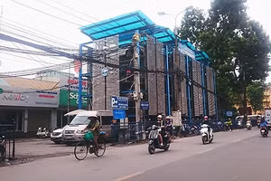 Thành phố chưa có nhiều điểm đỗ xe thông minh, hiện đại.
