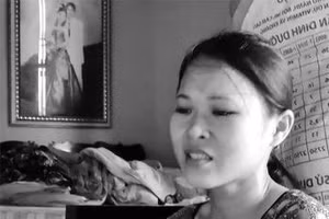 Mỗi khi nhớ đến chồng, nước mắt chị Ðiển lại rơi.