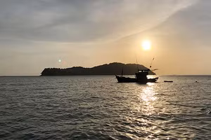 24 giờ lang thang đảo nhỏ