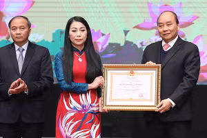 Gallery - Kỷ niệm 90 năm ngày thành lập Đảng - image 27
