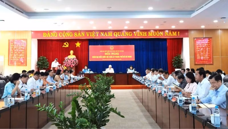 Toàn cảnh hội nghị.