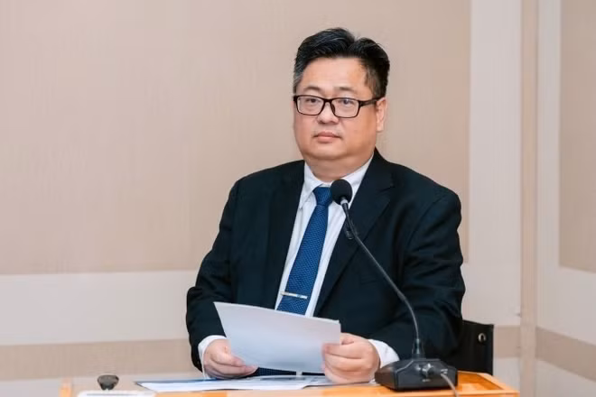  Tân Hiệu trưởng Trường đại học Công nghệ thông tin Nguyễn Tấn Trần Minh Khang.