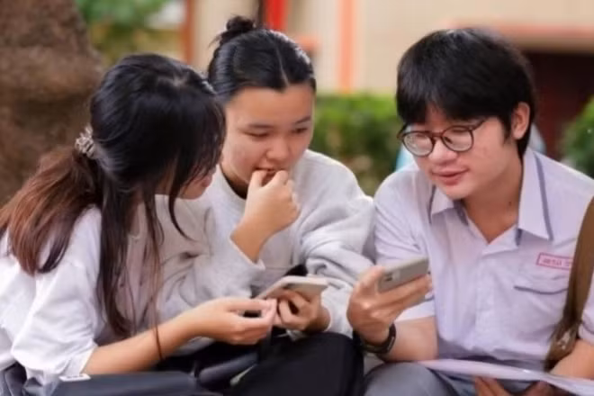 Thí sinh tham gia kỳ thi đánh giá năng lực đợt 2