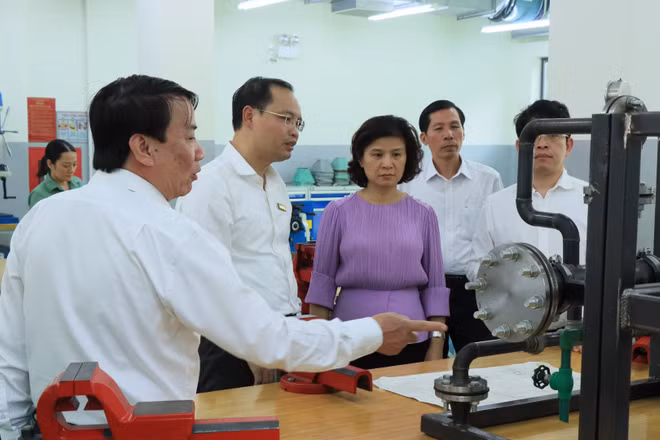 Xưởng thực hành của Trường cao đẳng Cơ giới và Thủy lợi. (Ảnh: NGỌC CHÂU)