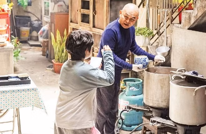Cảnh trong "Mùi phở" - bộ phim thu hút khán giả dịp đầu năm 2026. (Ảnh: MINH ANH)