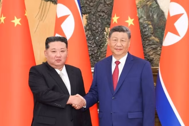 Chủ tịch Trung Quốc Tập Cận Bình và Nhà lãnh đạo Triều Tiên Kim Jong Un ngày 4/9. (Ảnh: Tân Hoa xã) 