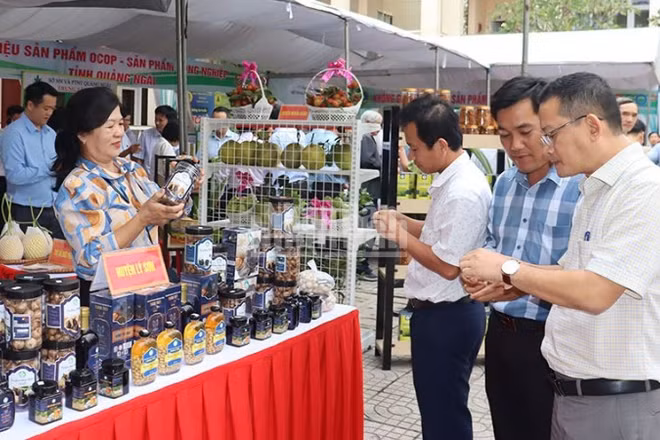 Quảng Ngãi tập trung phát triển các sản phẩm OCOP có thương hiệu, theo chuỗi giá trị dựa trên thế mạnh, lợi thế về nguyên liệu của địa phương, văn hóa và tri thức bản địa.