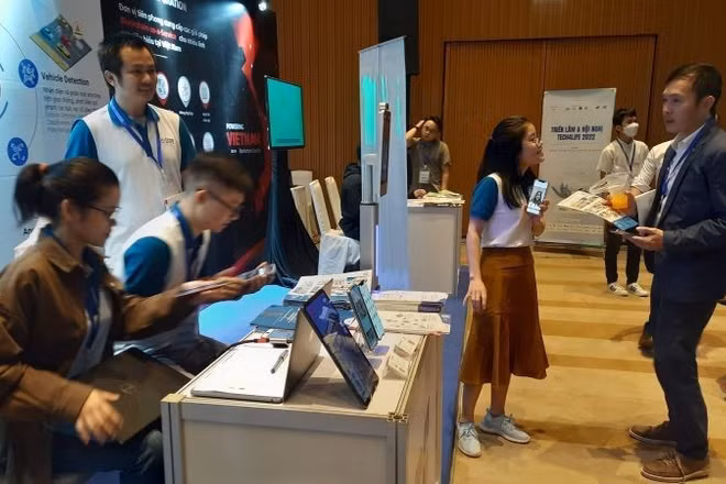 Trưng bày các giải pháp chuyển đổi số tại Thành phố Hồ Chí Minh nhân Ngày chuyển đổi số Việt Nam