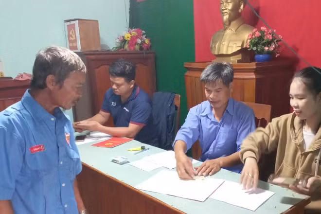 Các địa phương trên địa bàn tỉnh Quảng Ngãi tăng tốc triển khai Chiến dịch 90 ngày làm giàu, làm sạch cơ sở dữ liệu quốc gia về đất đai theo tiêu chí “đúng-đủ-sạch-sống”.