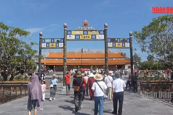 [Video] 10 tỉnh thành đạt doanh thu du lịch nghìn tỷ dịp 2/9