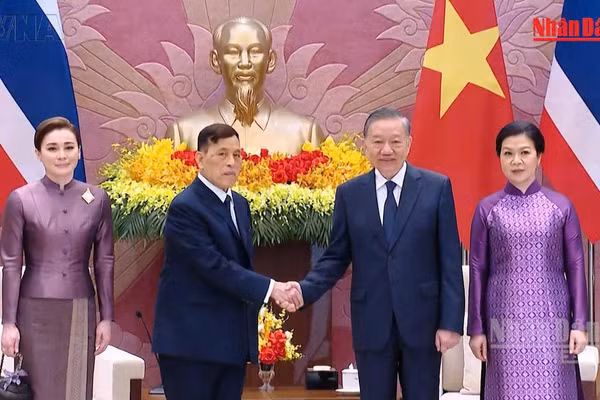 [Video] Thắt chặt tin cậy chính trị, làm sâu sắc quan hệ Đối tác Chiến lược toàn diện Việt Nam - Thái Lan